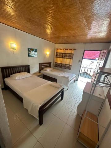 Lux Guesthouse Phi Phi-øyene Eksteriør bilde