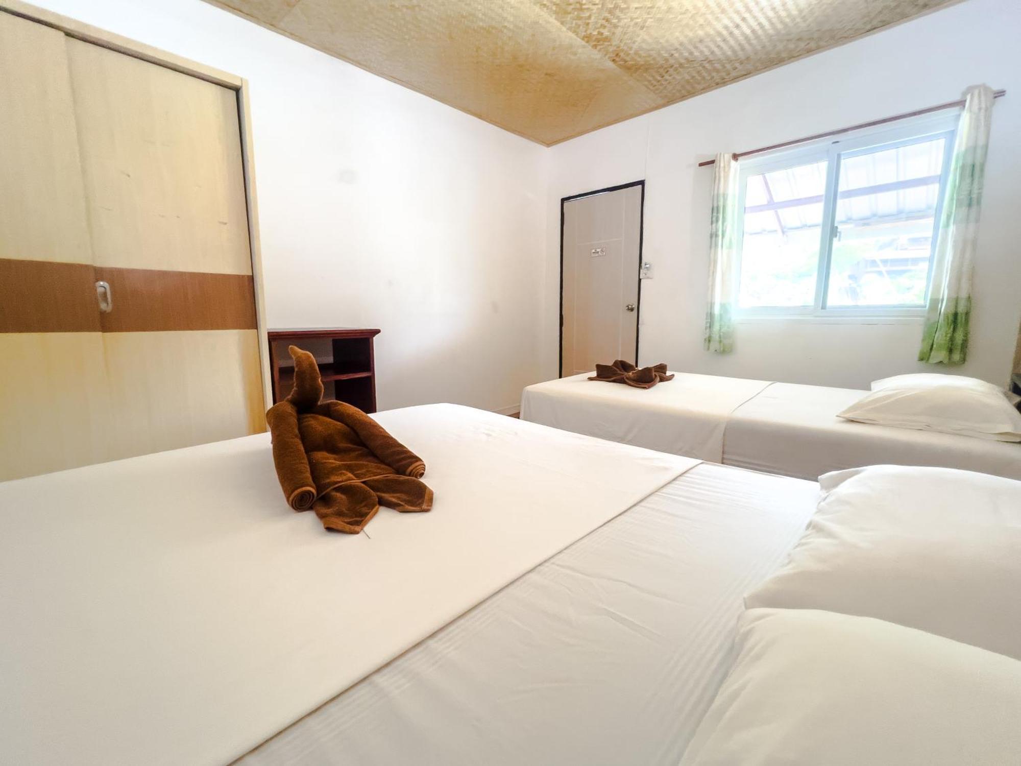 Lux Guesthouse Phi Phi-øyene Eksteriør bilde