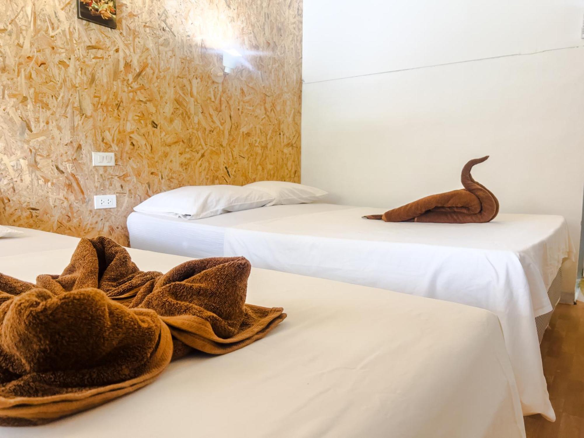 Lux Guesthouse Phi Phi-øyene Eksteriør bilde