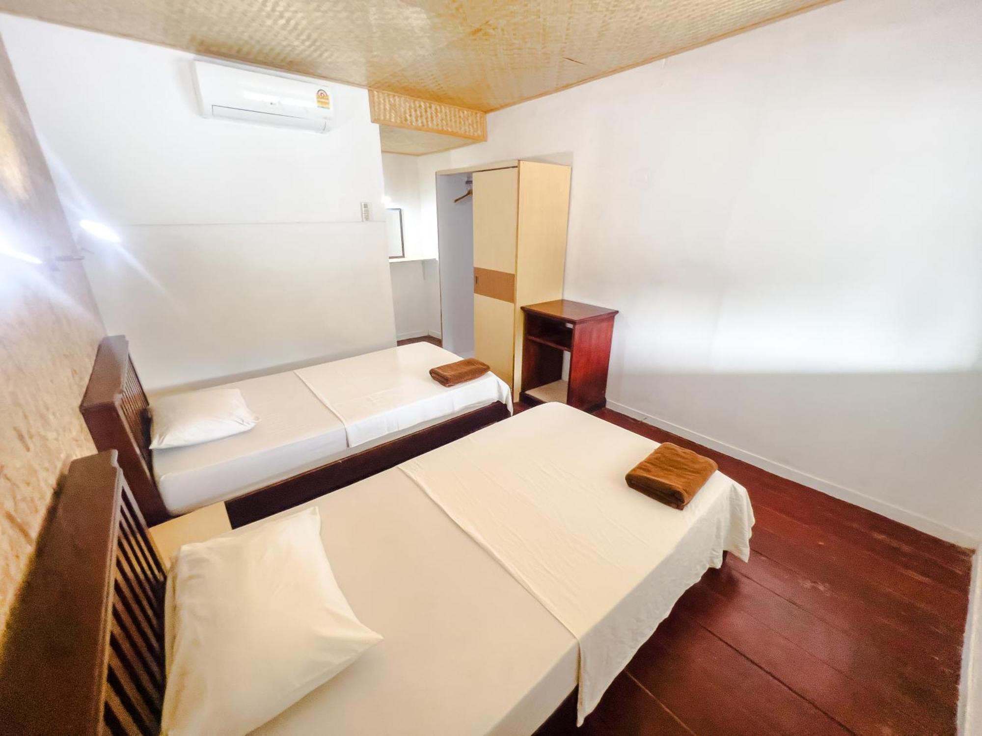 Lux Guesthouse Phi Phi-øyene Eksteriør bilde